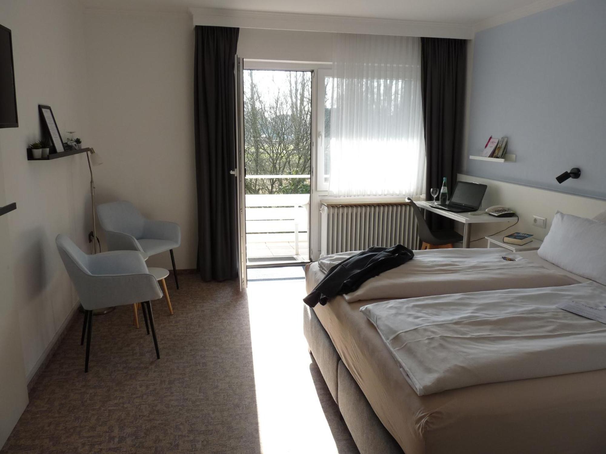 Hotel Zum Rosenteich Bad Zwischenahn Exterior foto