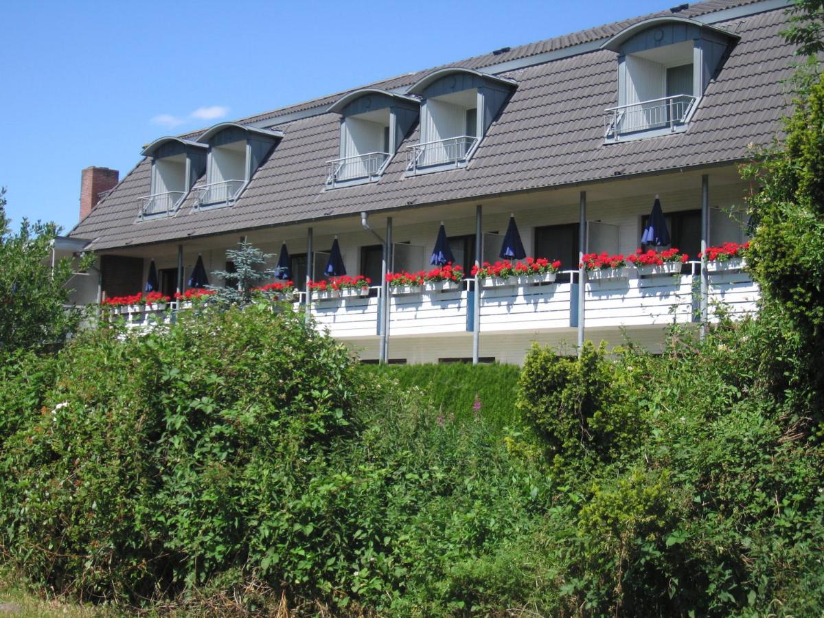 Hotel Zum Rosenteich Bad Zwischenahn Exterior foto